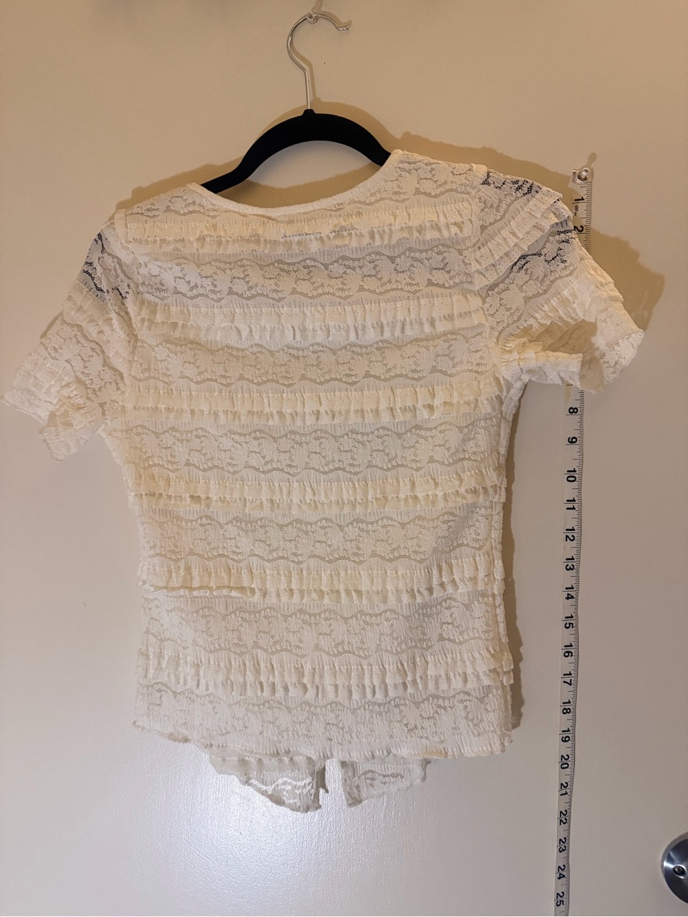 Ivory Lace Ruffled Button-Front Top - Picture 3 of 5